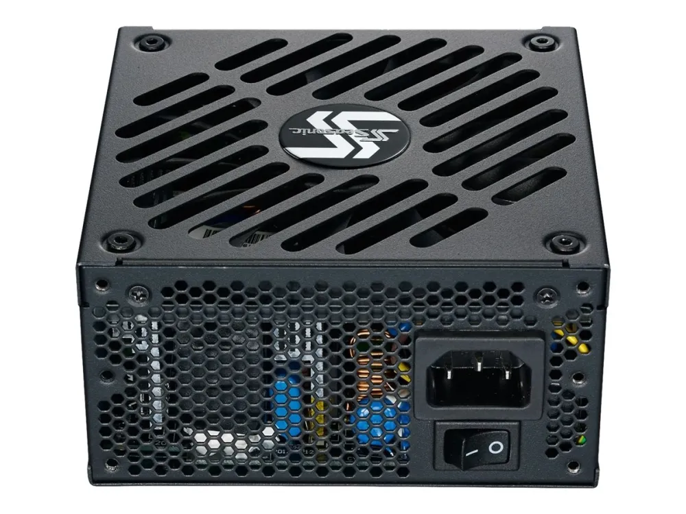 Seasonic FOCUS SGX 650 - Strømforsyning (intern) - ATX12V / SFX12V - 80 PLUS Gold - AC 100-240 V - 650 Watt