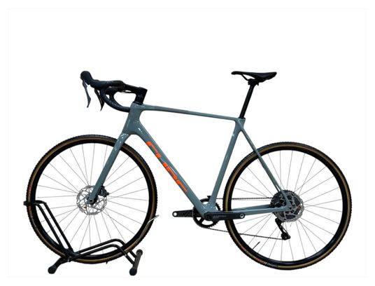 Produit reconditionné . Cube Cross Race C62 Pro GRX 2024 . Cyclo-cross . Cube . très bon état