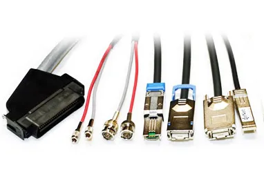 Lenovo - SAS eksternt kabel - 36 pin 4x Mini SAS HD (SFF-8644) (han) til 26 pin 4x Mini SAS (han) - 4 m - for TS3100 6173-L2U; TS3200 6173-L4U