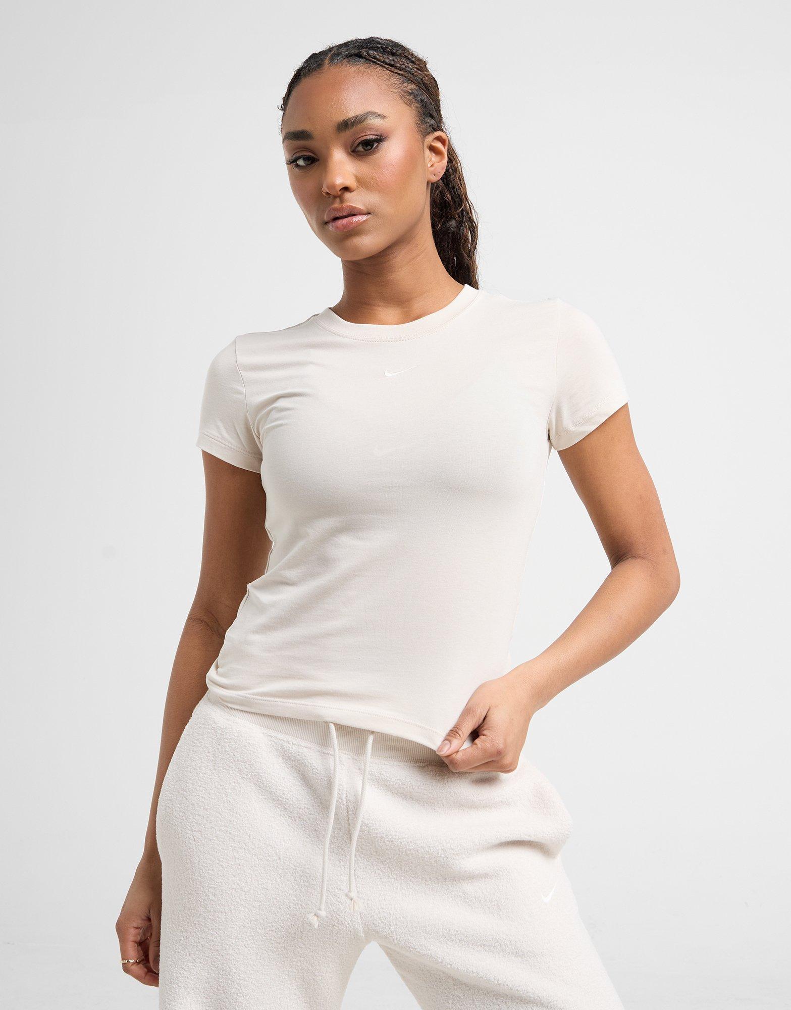 Nike T-shirt Essential Sportswear Chill Knit Femme