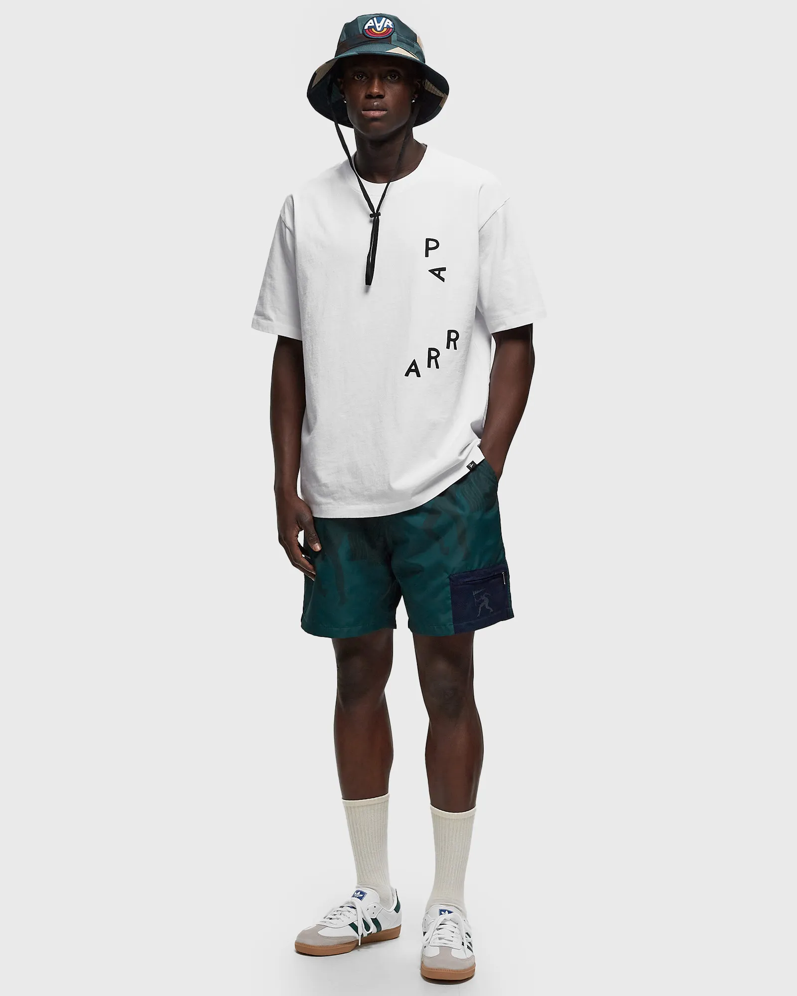 By Parra fancy horse t-shirt