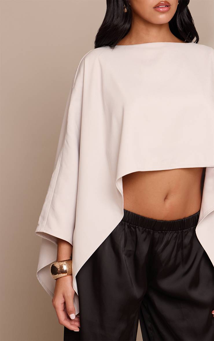 Crème Haut Style Cape Tissé