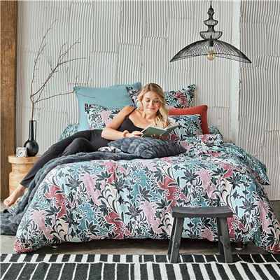 Linge de lit motif fleurs noires - BECQUET CRÉATION