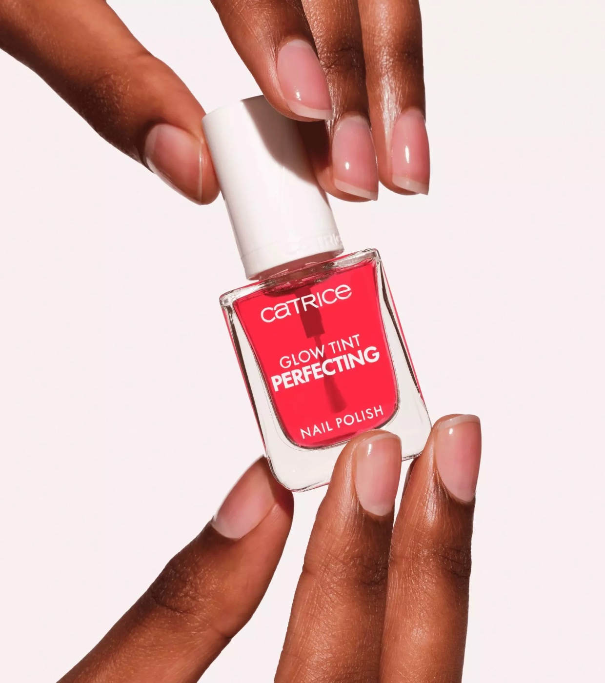 Catrice - Esmalte Aperfeiçoador Glow Tint - 010: Soft Blush