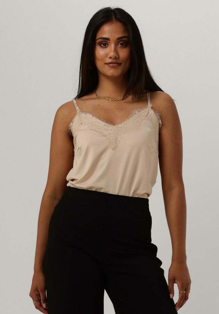 CC HEART zand cc heart top lace top