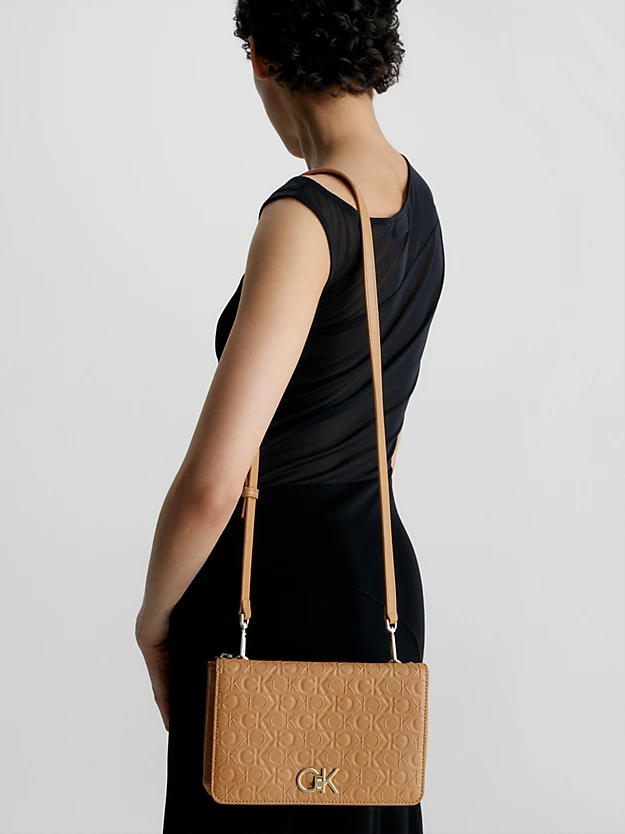 Bolsa de ombro fina