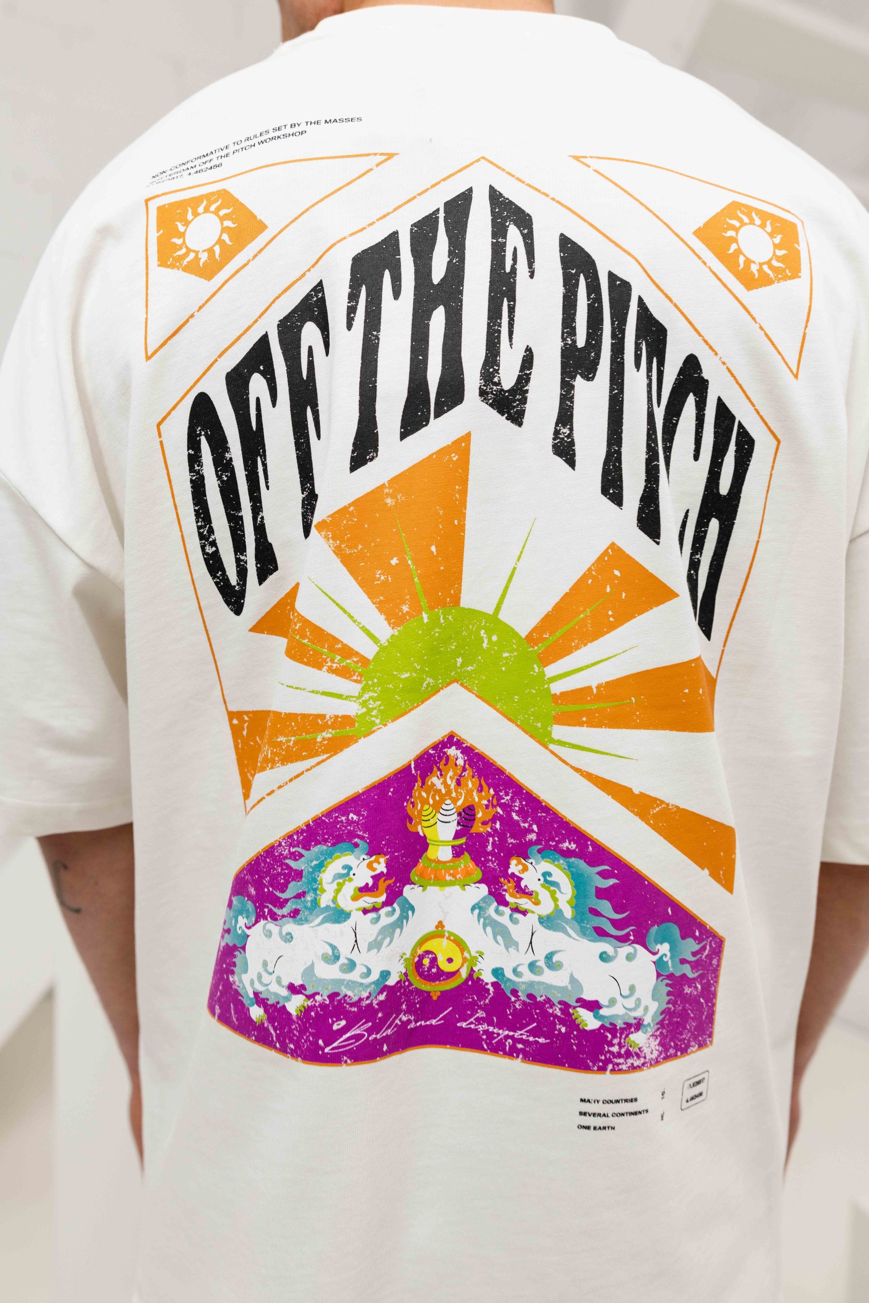 Off The Pitch Season Oversized T-Shirt Heren Wit