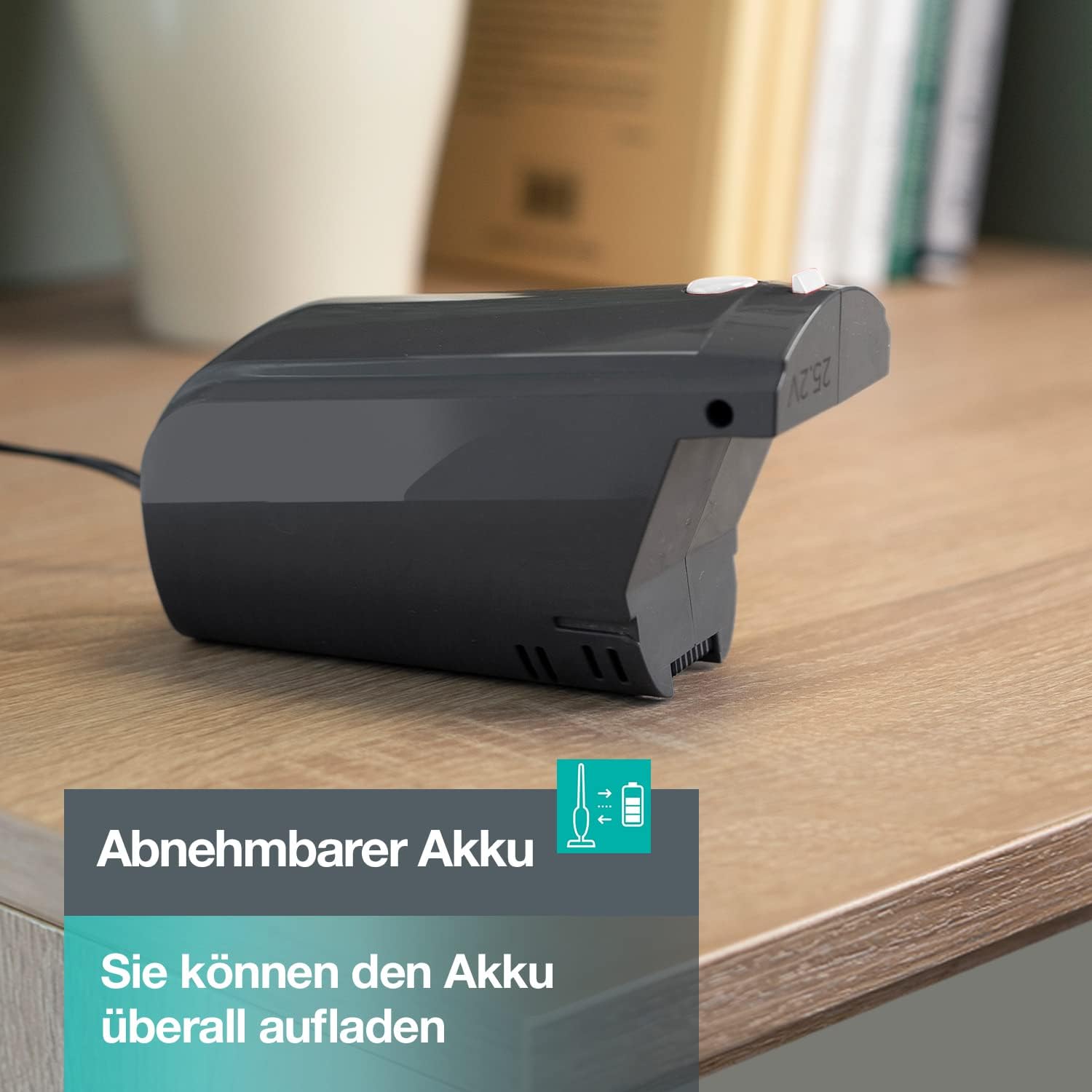 Gorenje SVC 216 GFW Kabelloser Akkusauger und Handstaubsauger – 2 in 1/ Faltbar/ Free-StyleMove/ LI-ION Technology/ HEPA-Filter/ CyclonicPower/ 118 cm/ 70 min./ 0,5 l/ 22 W Saug-leistung/ 75,2 dB