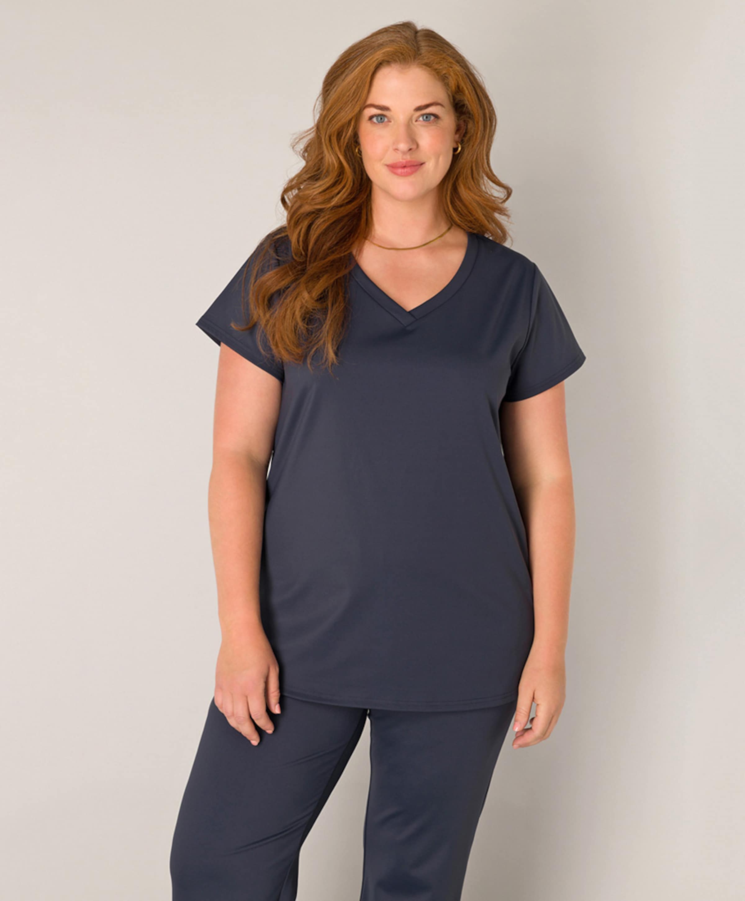 Base Level Curvy Dames T-shirt blauw