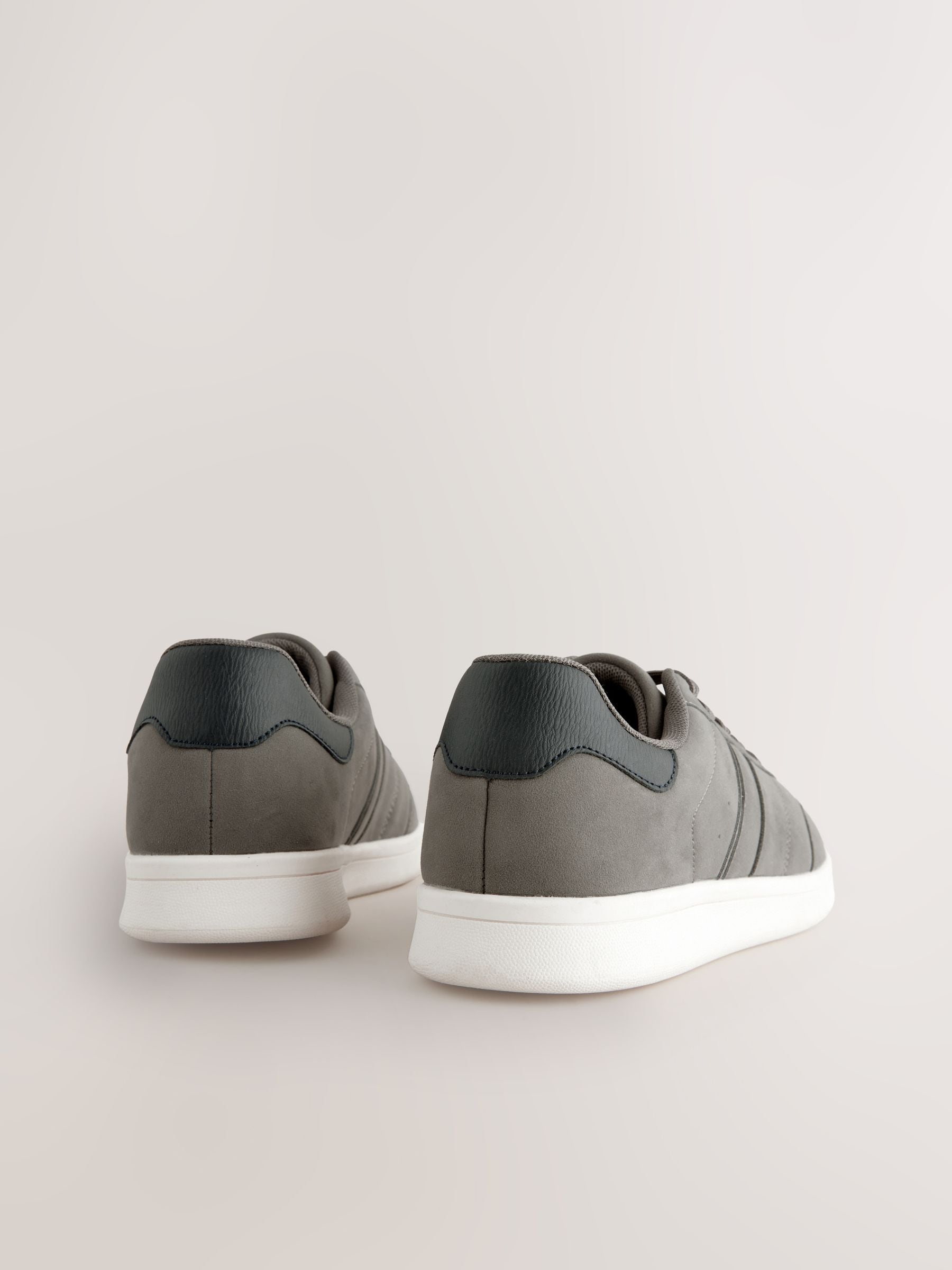 Grijs - Sneakers van imitatiesuède