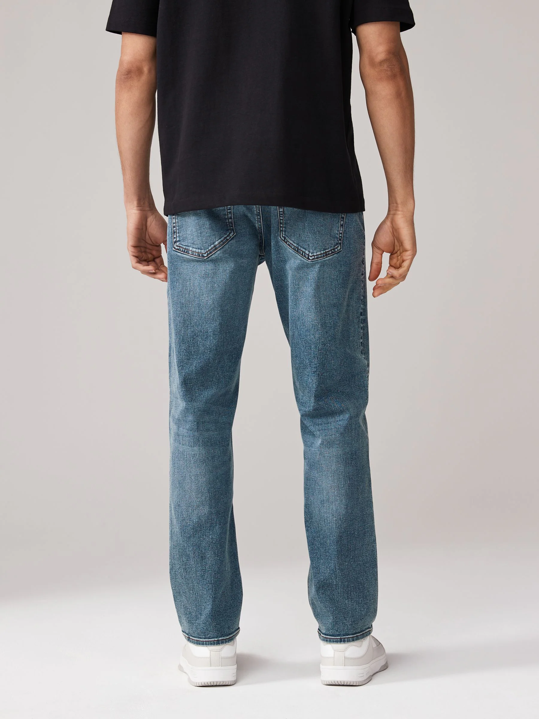 Vintage lichtblauw - Rechte, klassieke jeans met stretch
