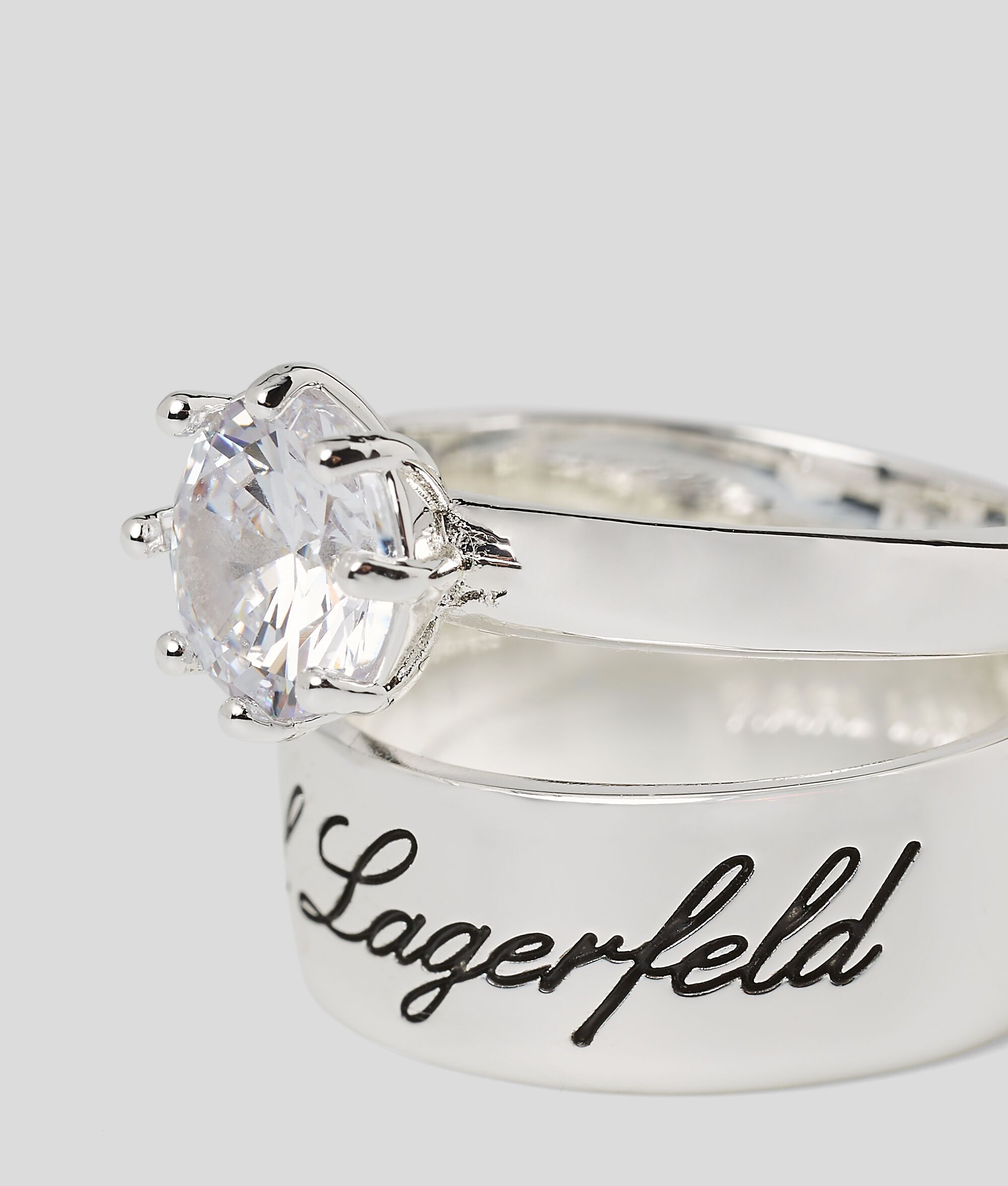 DOUBLE BAGUE HOTEL KARL