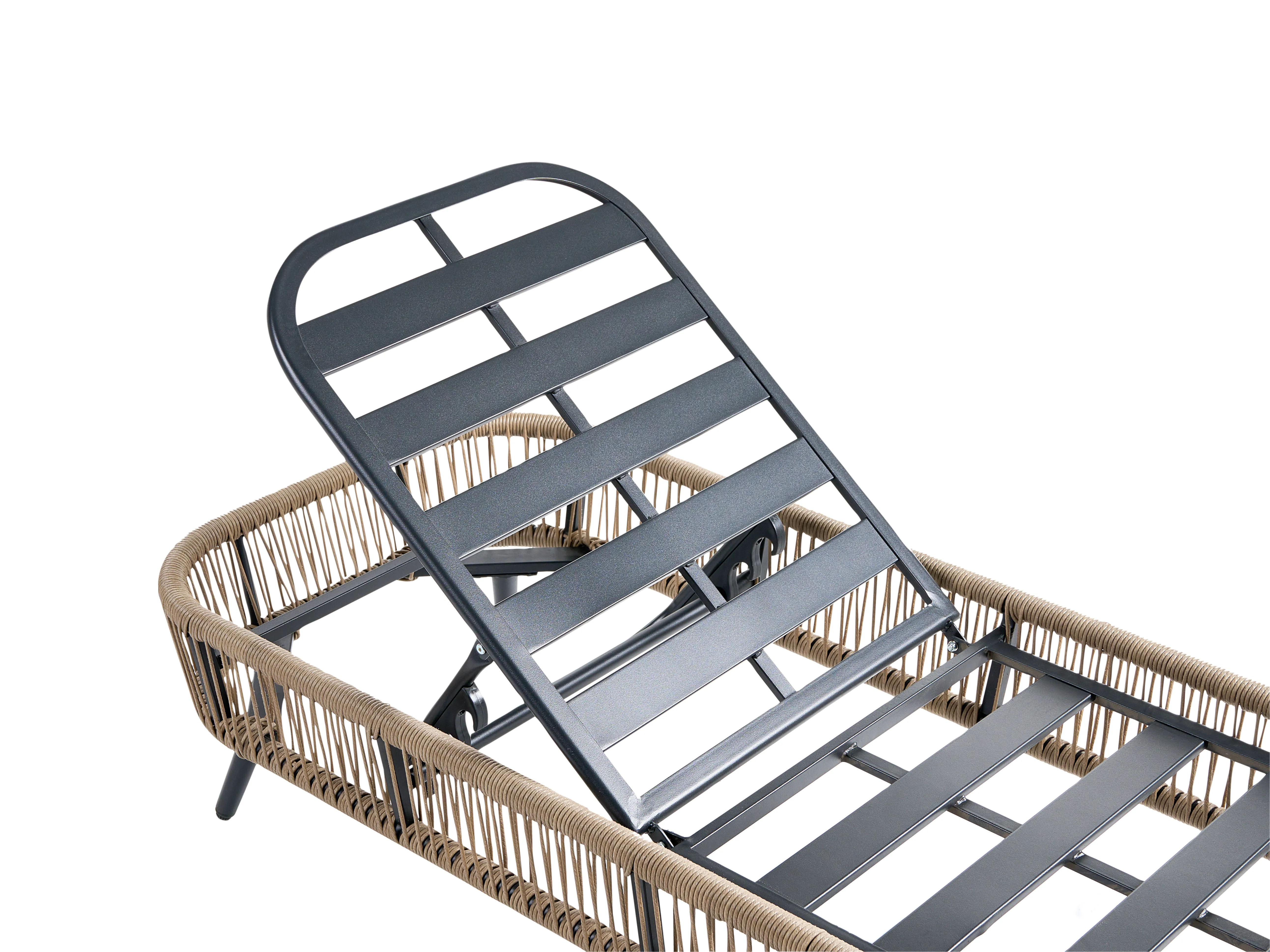 Ligstoel met kussen ZERI PE rotan Lichtbeige