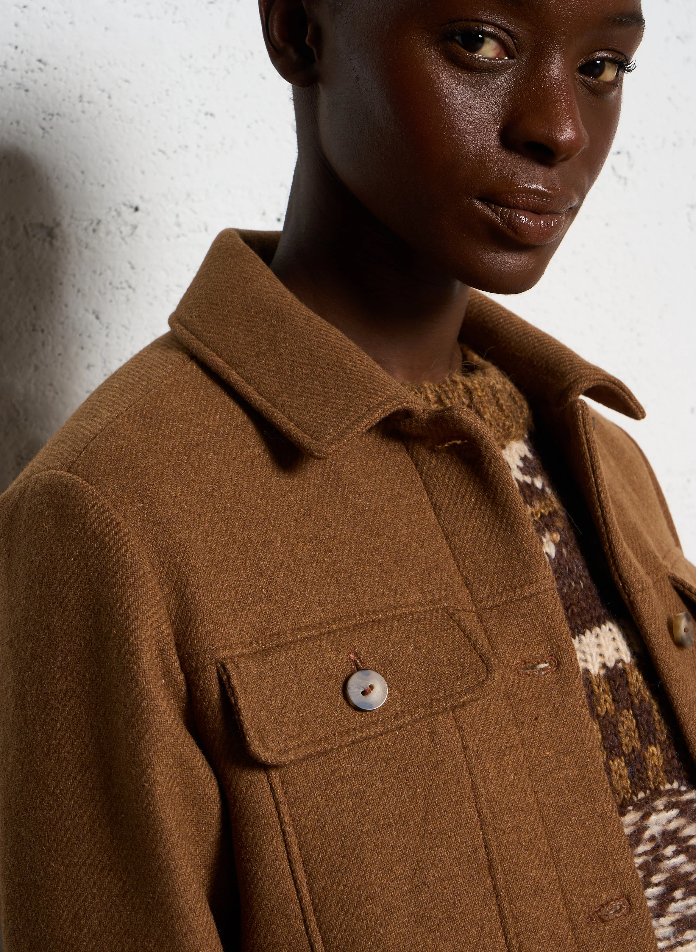 Manteau court fourré en laine mélangée | Marron