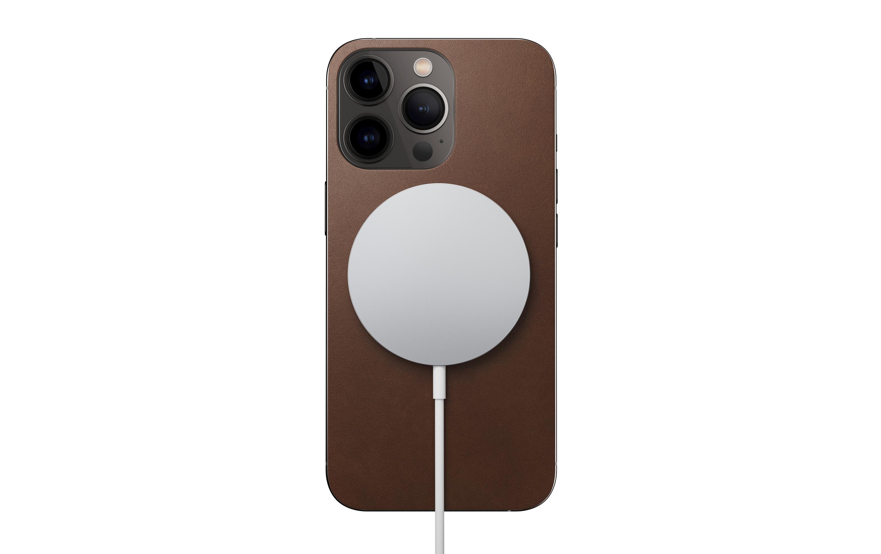 Leather Skin iPhone 13 Pro BraunElegantes Leder Skin für das iPhone 13 Pro