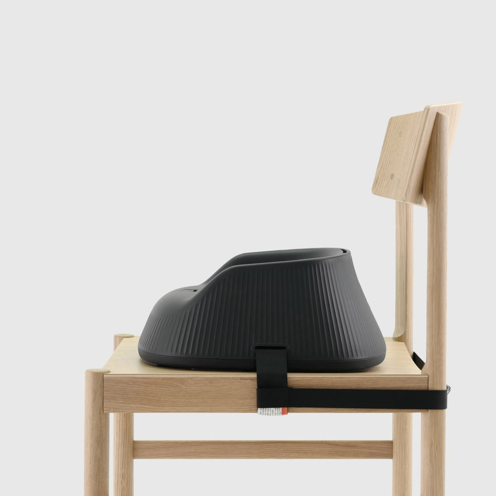 Køb Hannie Charcoal Black The Portable High Chair