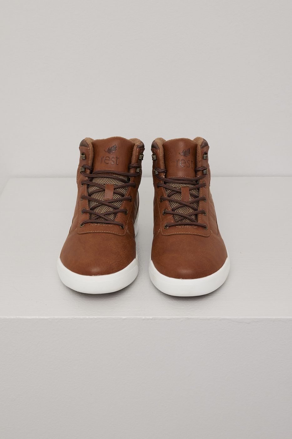 Coga vanntett mid cut sneaker