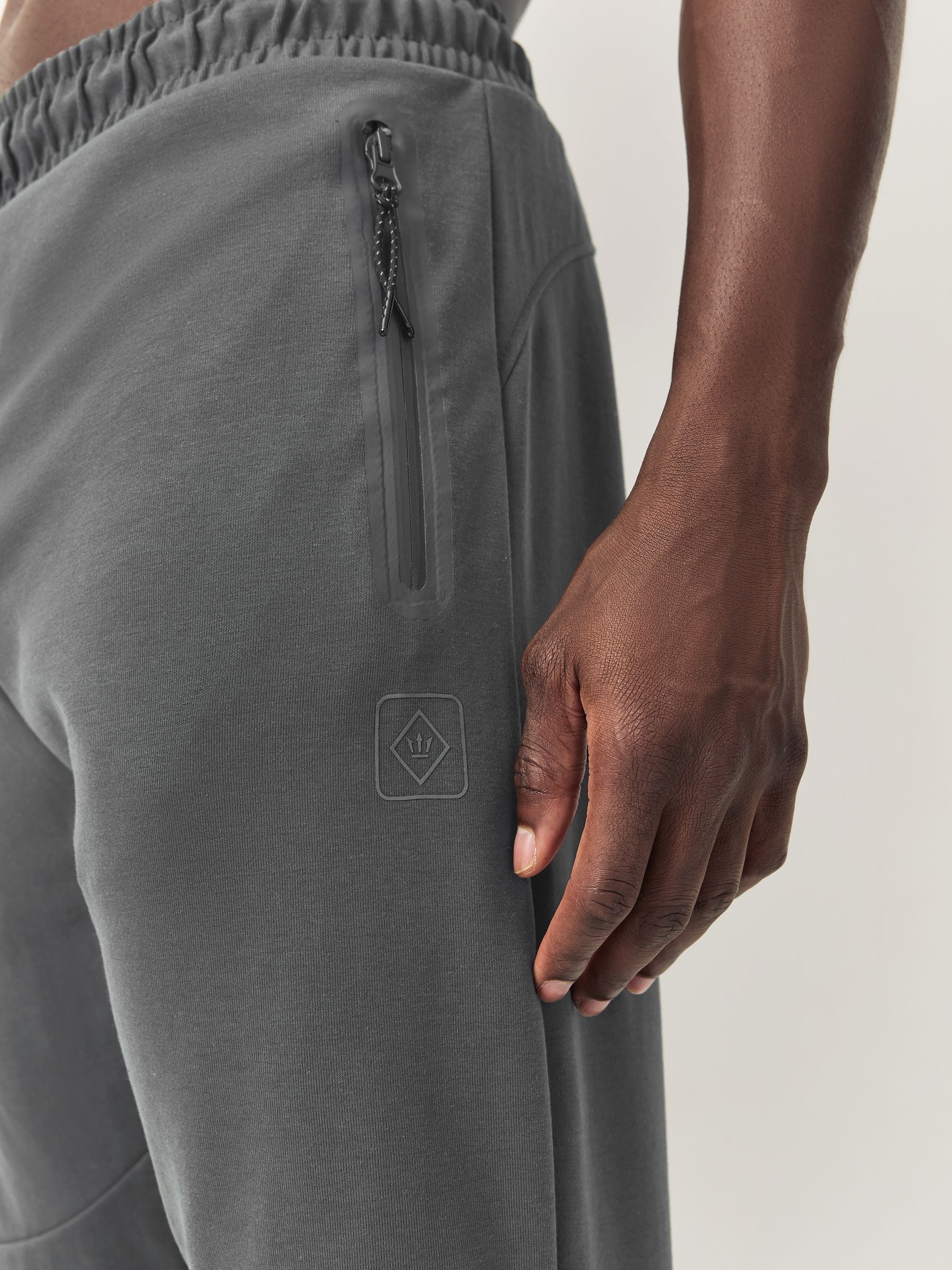 Leisteen grijs - Sport- en vrijetijdsjoggingbroek met boorden