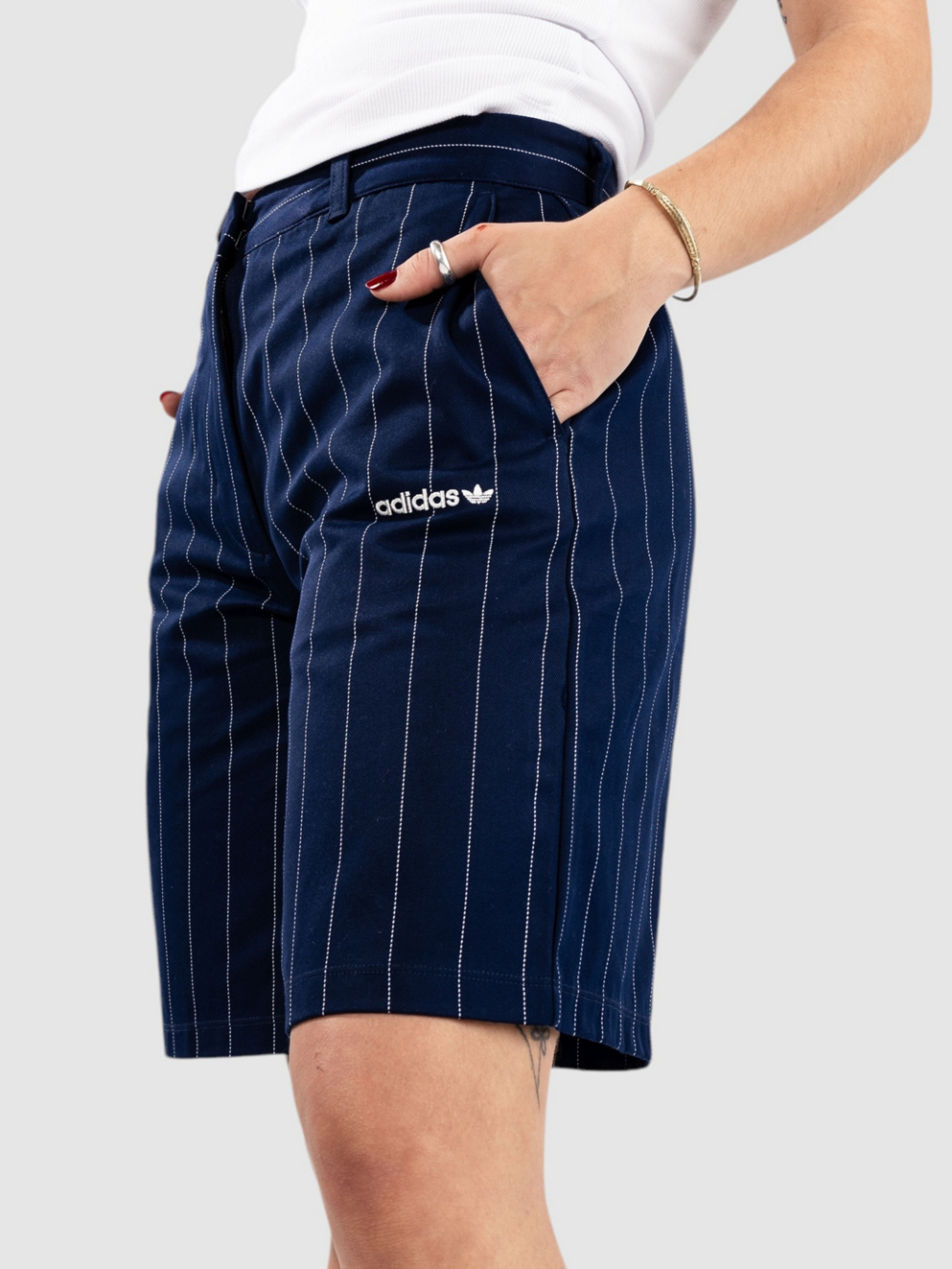 adidas Originals Pinstripe Shorts nindig/owhite