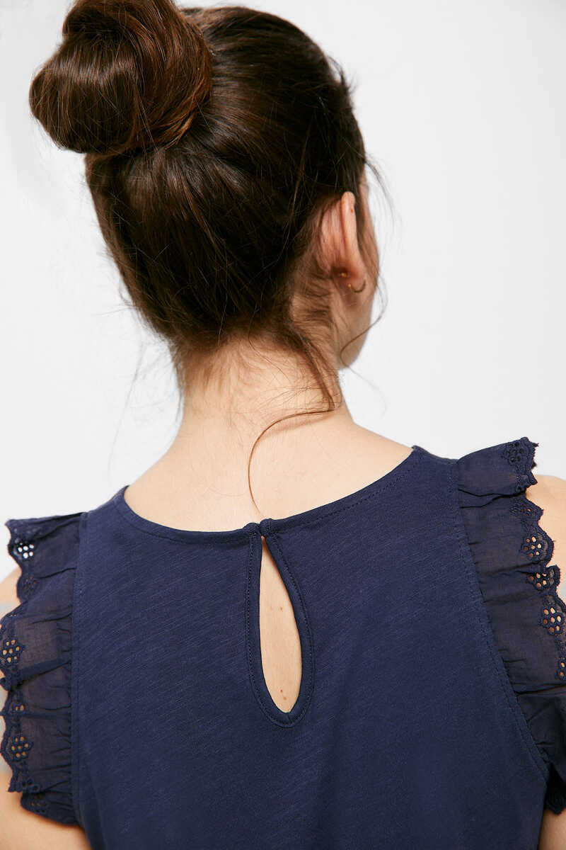 Camiseta sem mangas com babados e bordado suíço - azul marinho