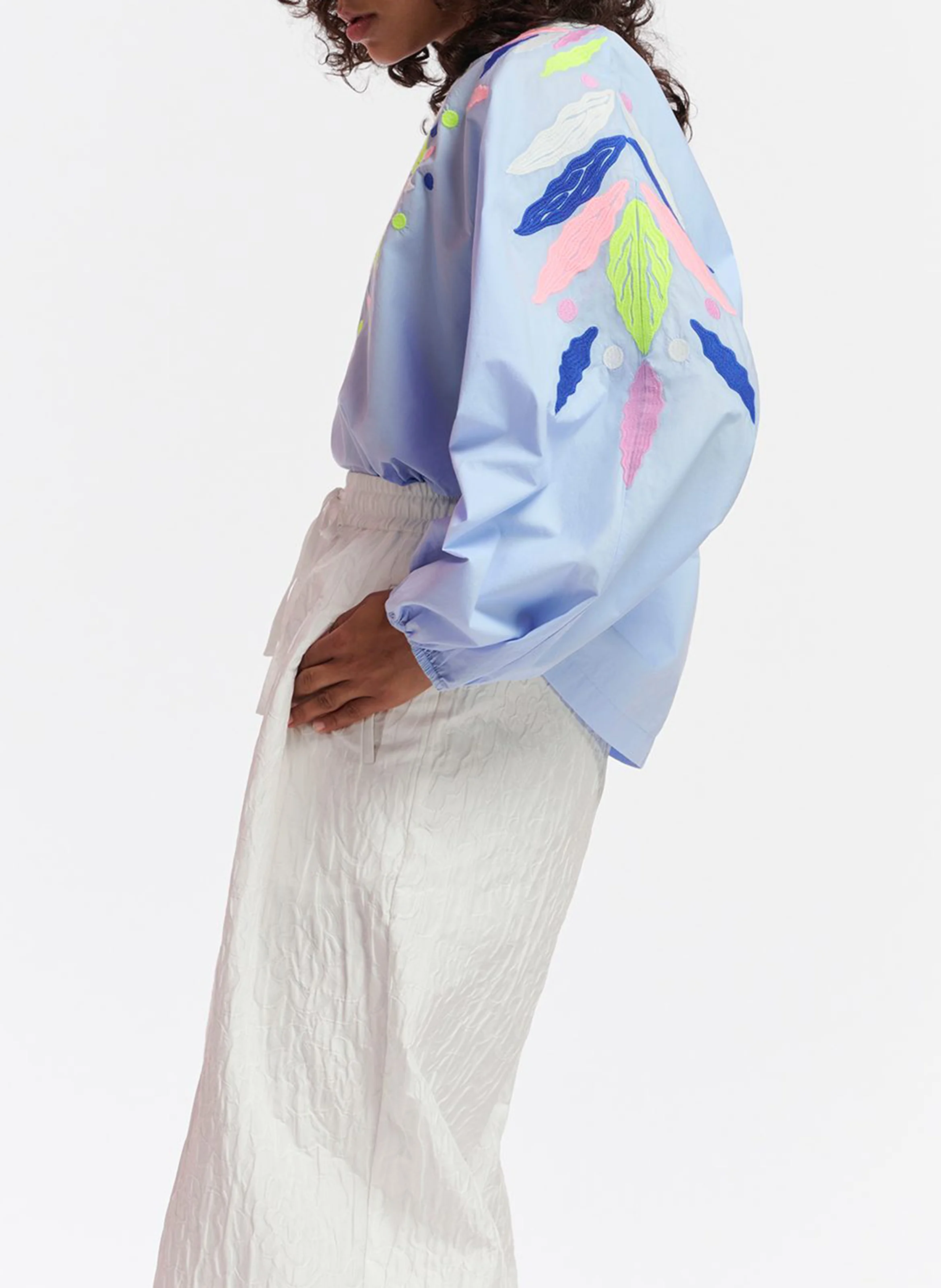 GALAXY - Top ample col rond en coton brodé | Bleu