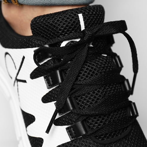 Baskets Runner Sneaker Lace Up 0086 Black Bright White