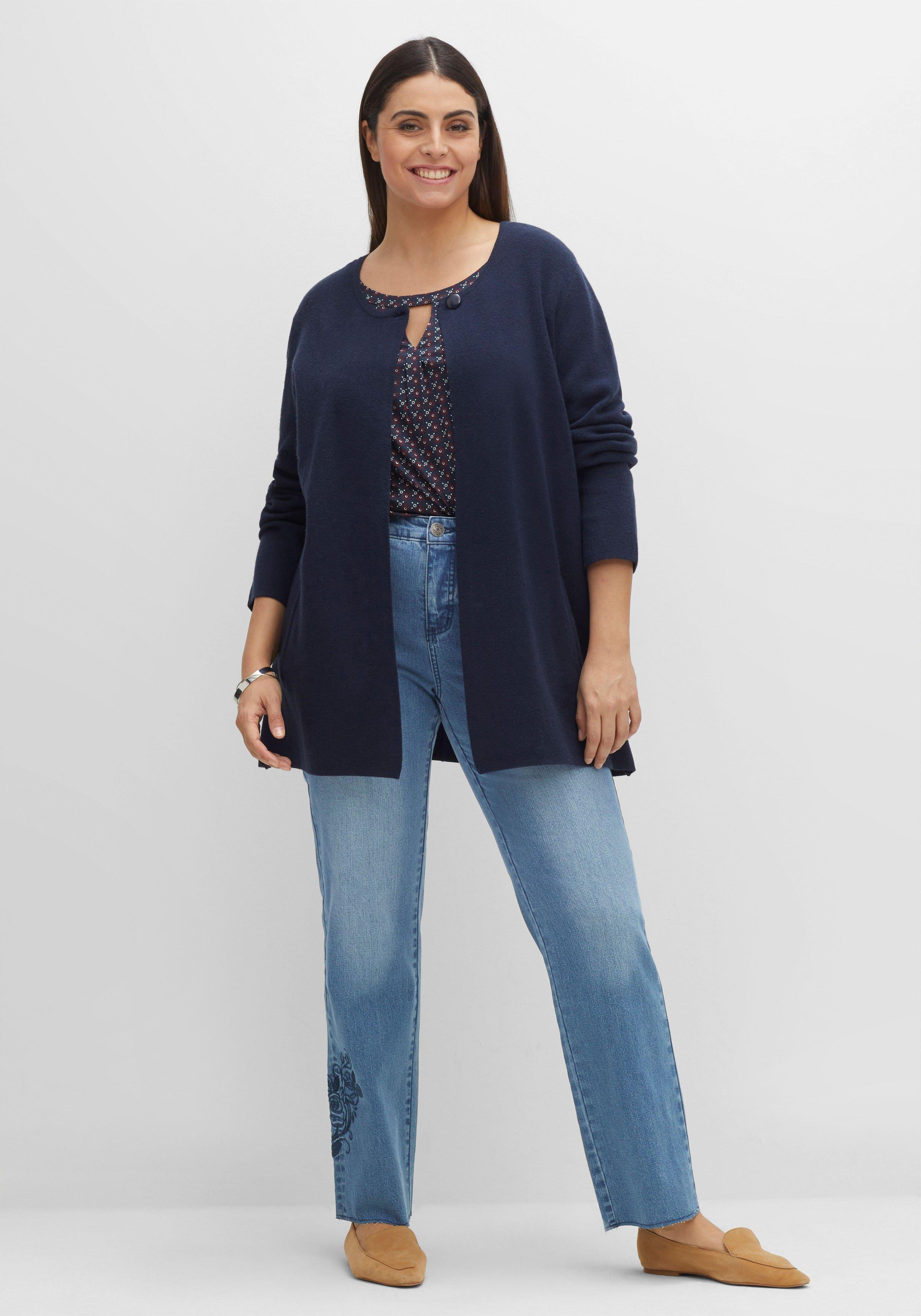 Gerade Jeans mit Blumenstickereien