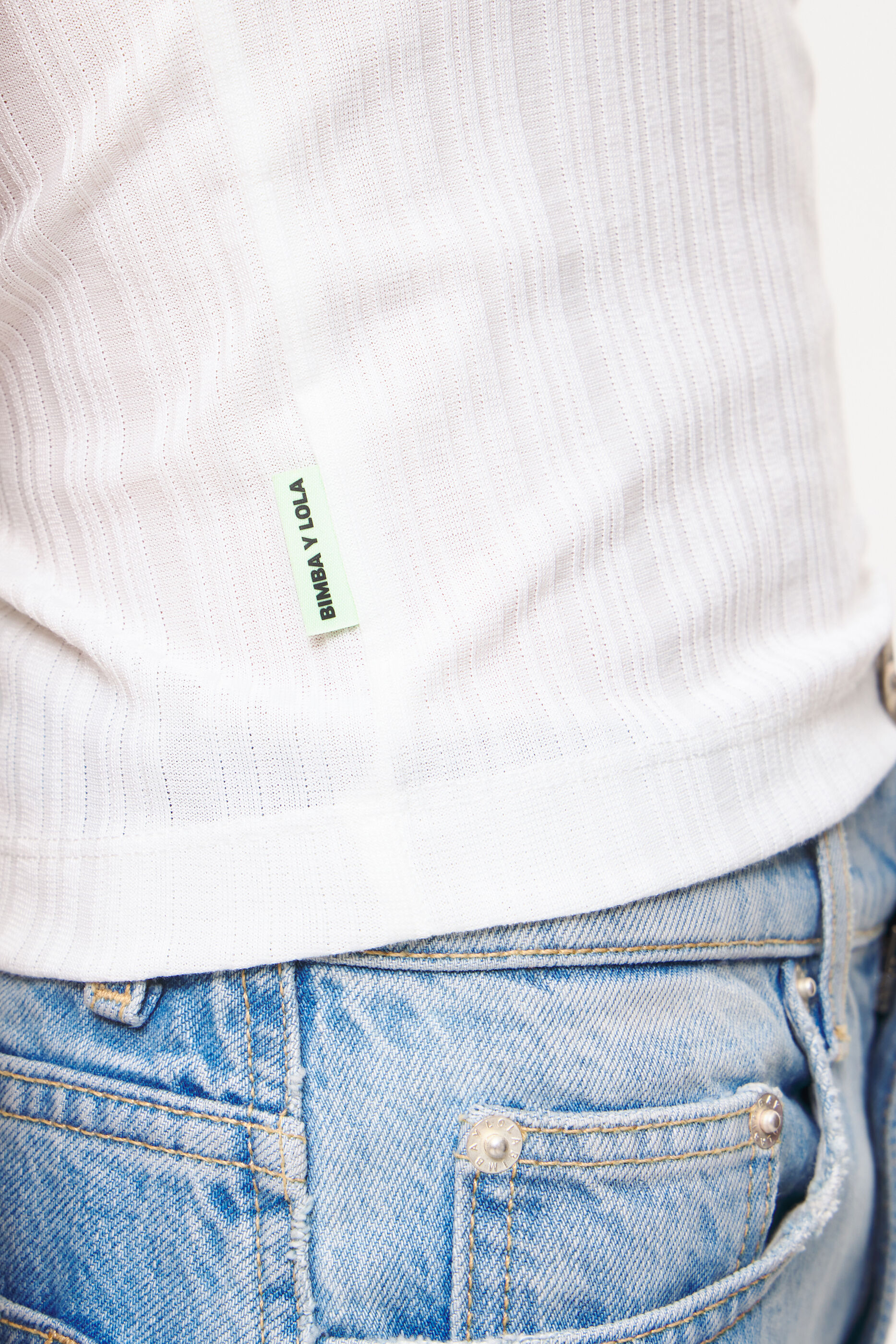 blusa branca justa
