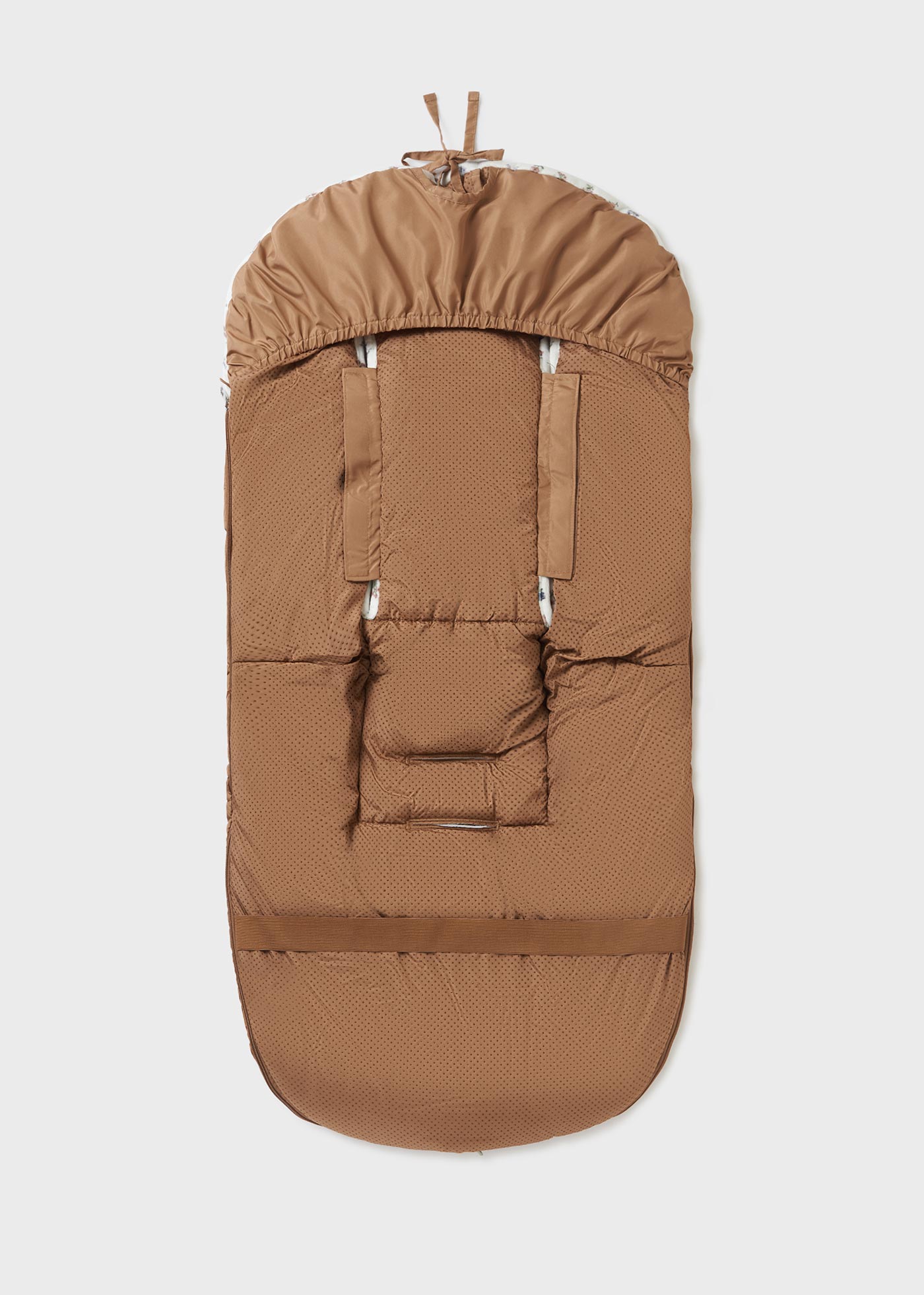 Capa acolchoada para cadeira de bebê