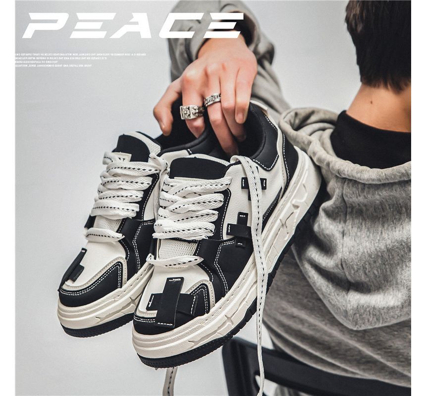 Deepwood - Platform Cross Panel Sneakers