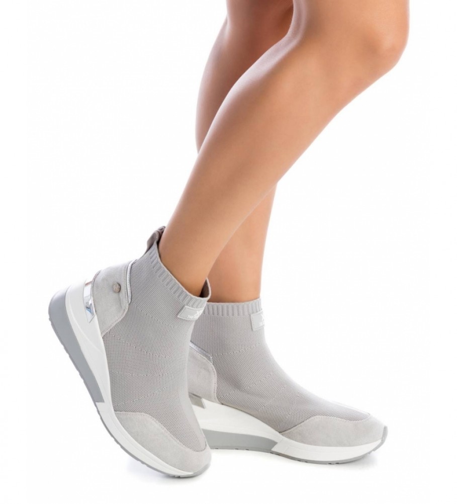 Botas Xti 044172 cinza