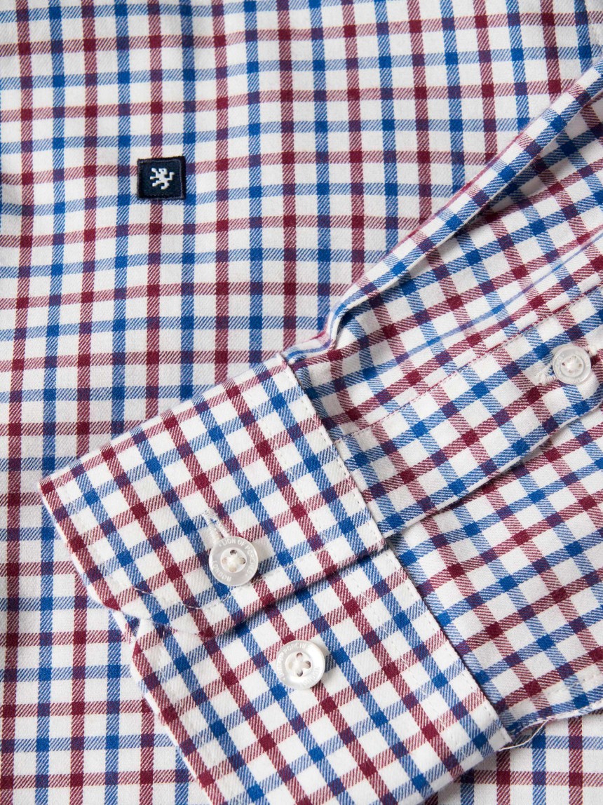 Camisa slim fit quadrados