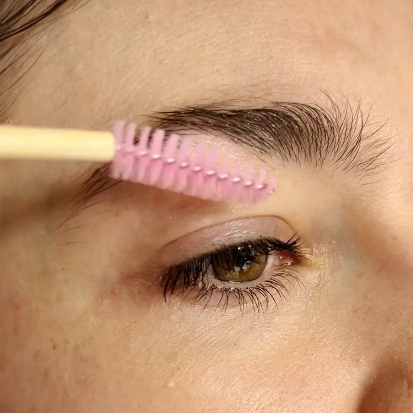 Auna Pure Rizinusöl 10 ml mit Bürste - Serum für Augenbrauen und Wimpern