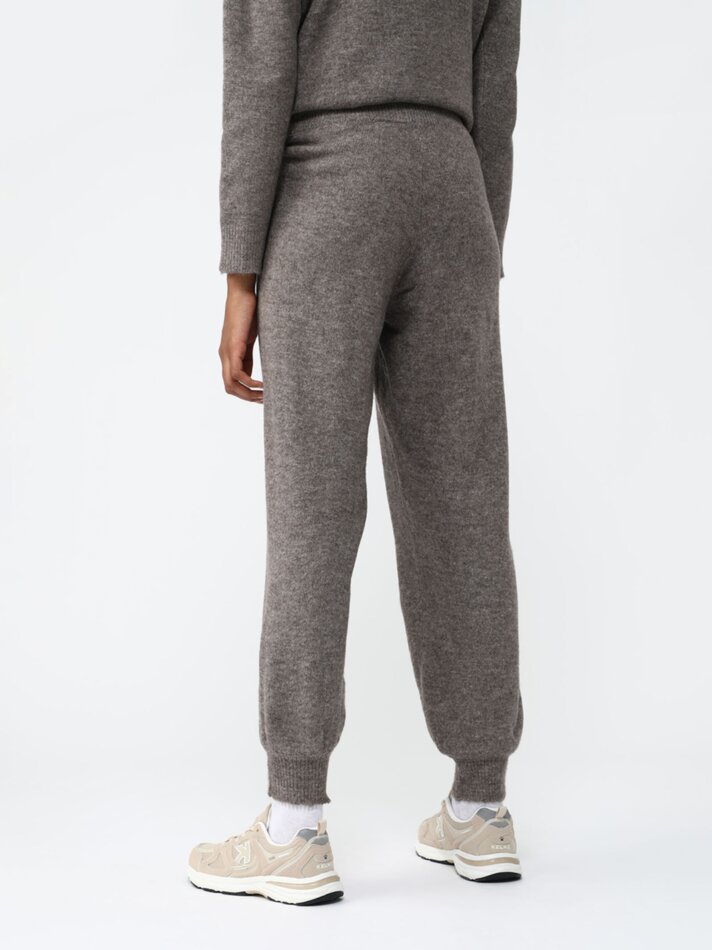 Calça jogger de malha - Marrom Taupe