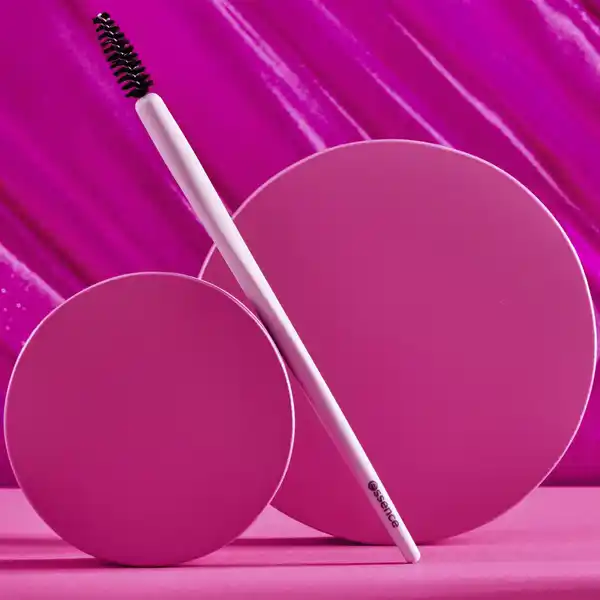 Brow spoolie 01 Brow game changer