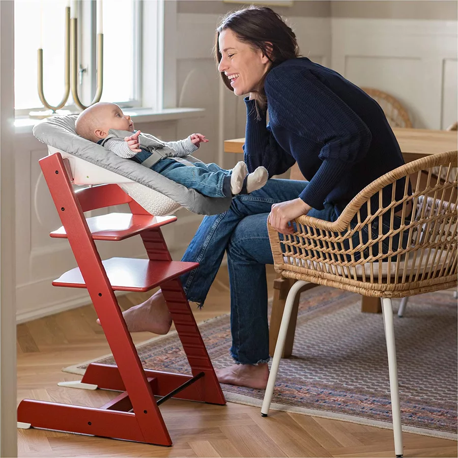 STOKKE® Mega Tripp Trapp® Set Hochstuhl Oak Brown inkl. Newborn Set™ Grey und Baby Set Hazy Grey