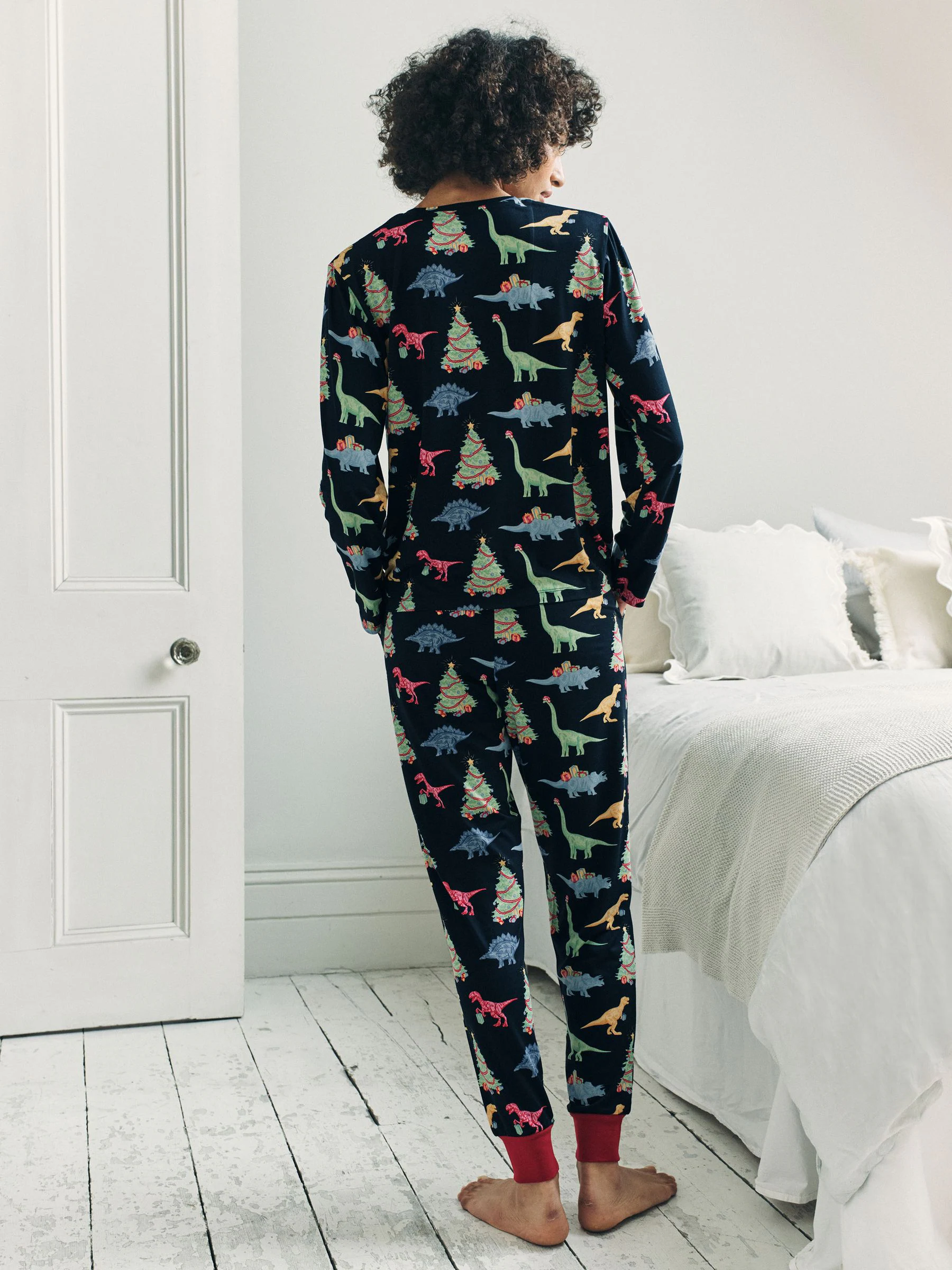 Chelsea Peers Kerstmis Lange Pyjama met Dinosaurusprint