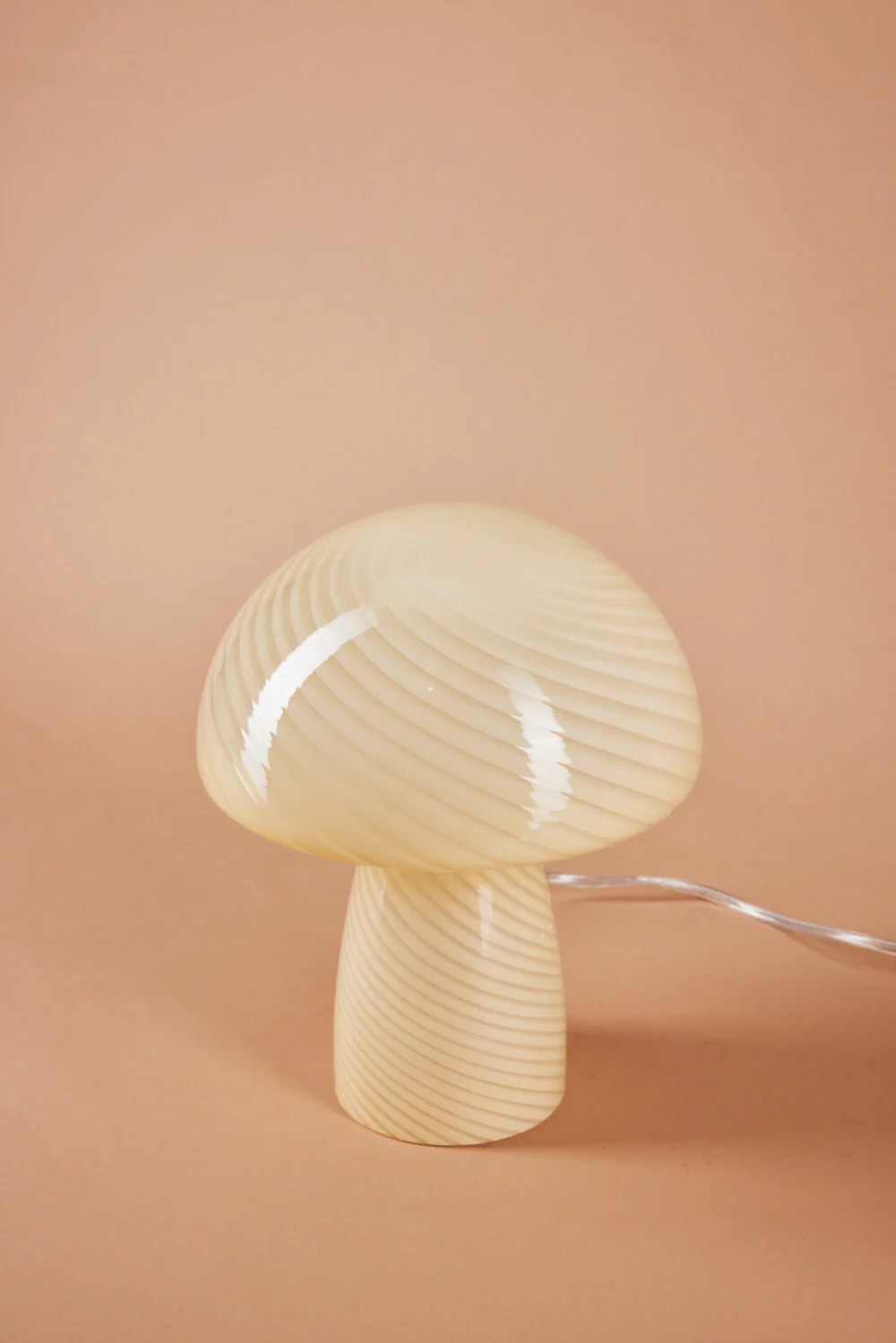 Bahne Interior  Mushroom bordlampe, gul - H23 cm.
