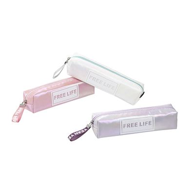 Trousse rectangulaire Free Life - 1 compartiment - 3 modèles disponibles - Viquel