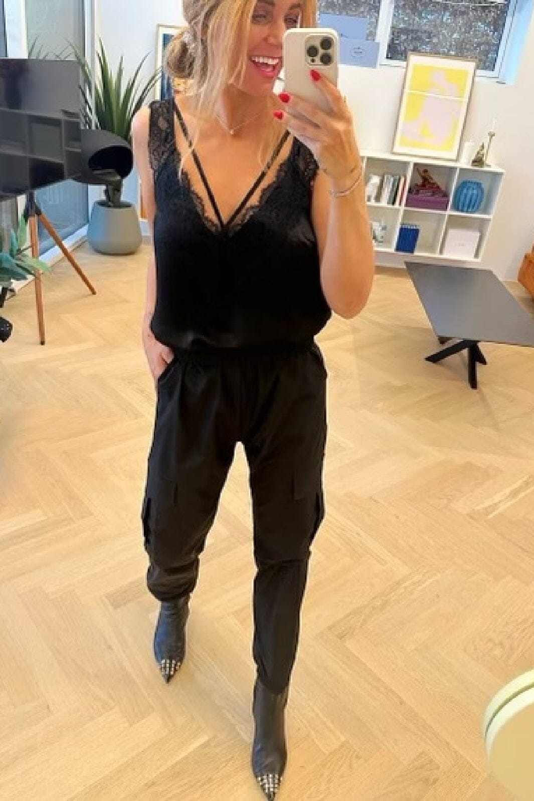Valentin Studio String Top black
