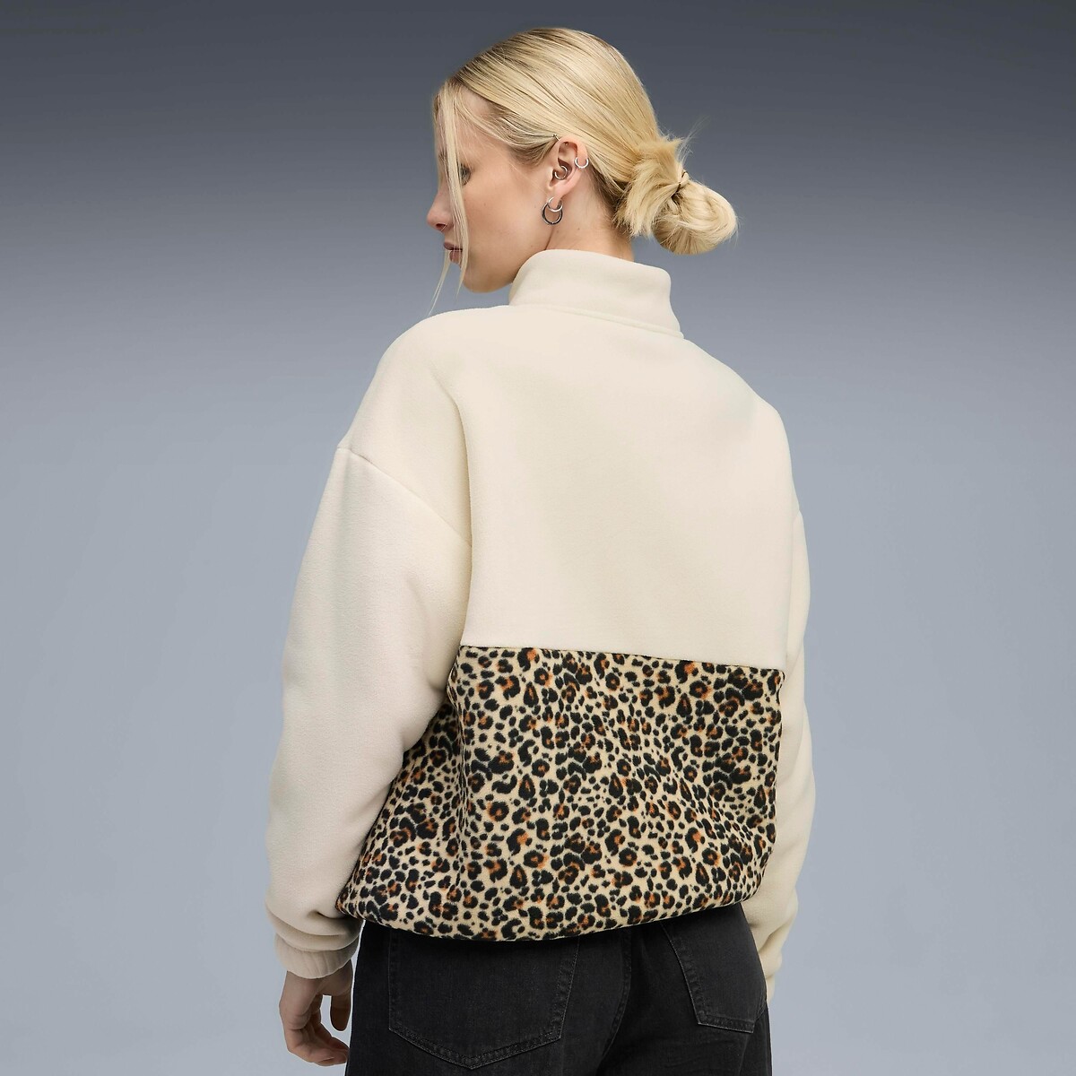 PUMA<br>Moletom com zíper e estampa de leopardo ESSENTIAL GRAPHIC
