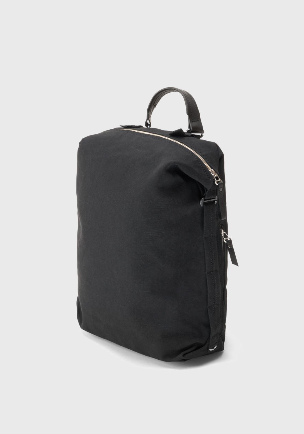 Qwstion Bananatex Zip Pack All Black