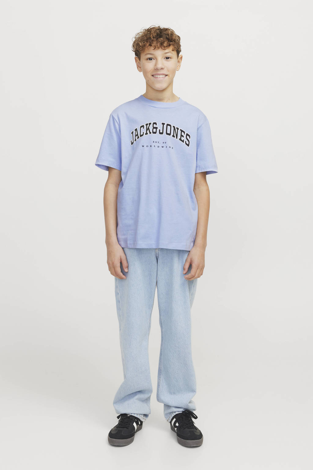 JACK & JONES T-shirt JJECALEB VARSITY met logo lichtblauw