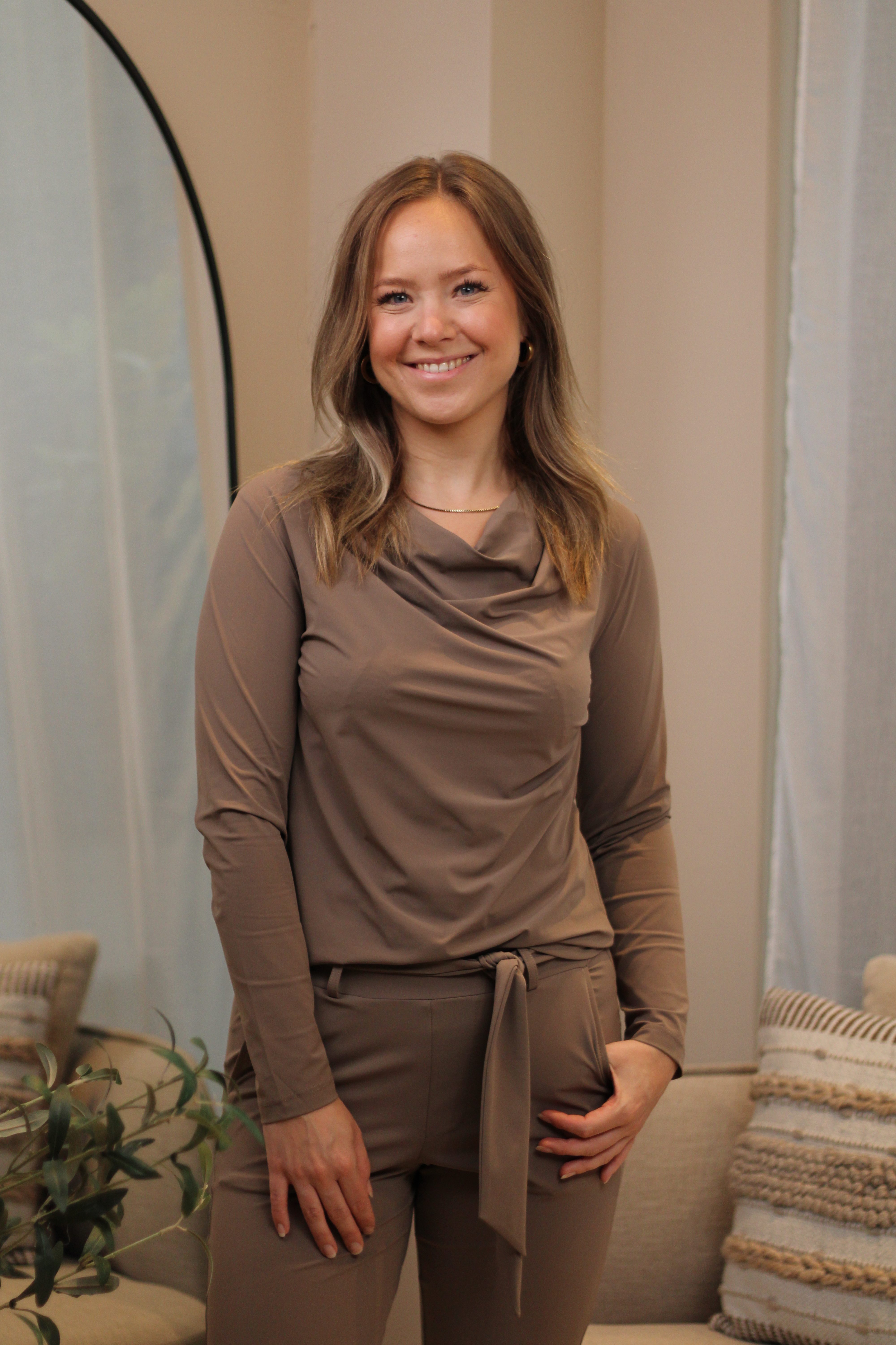 Zoso - Fenna Travel Longsleeve Top - Mocha