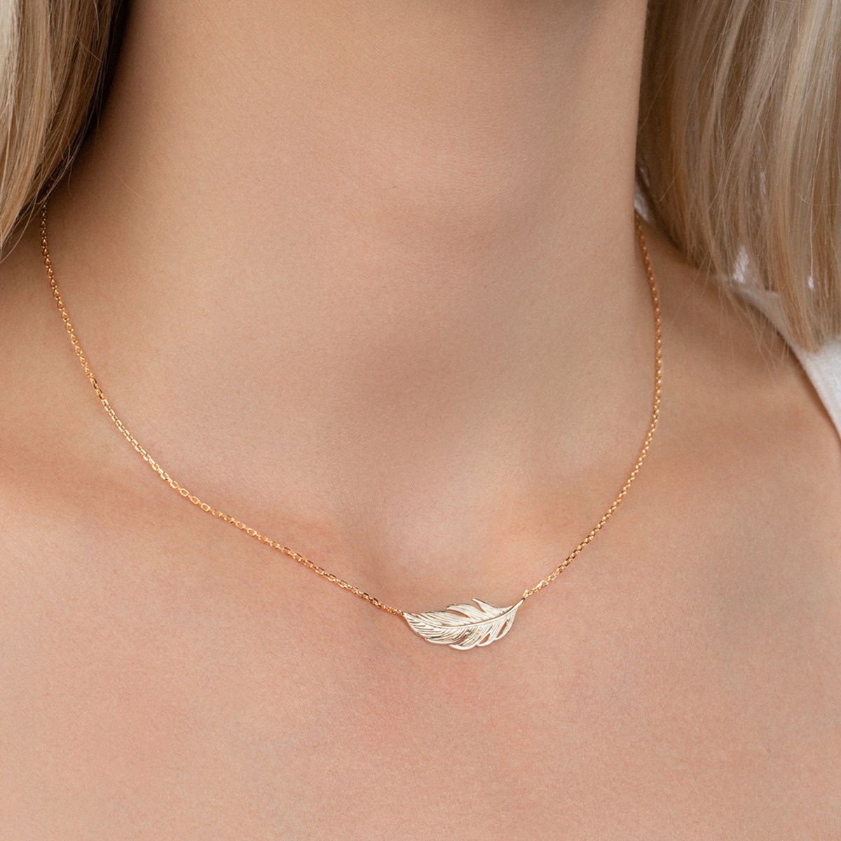 Collier Brillaxis plume plaqué or