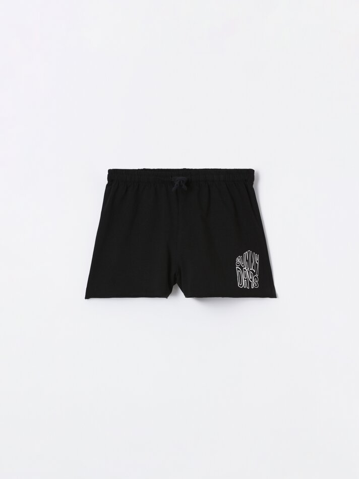 Conjunto de top e shorts com estampa - Preto