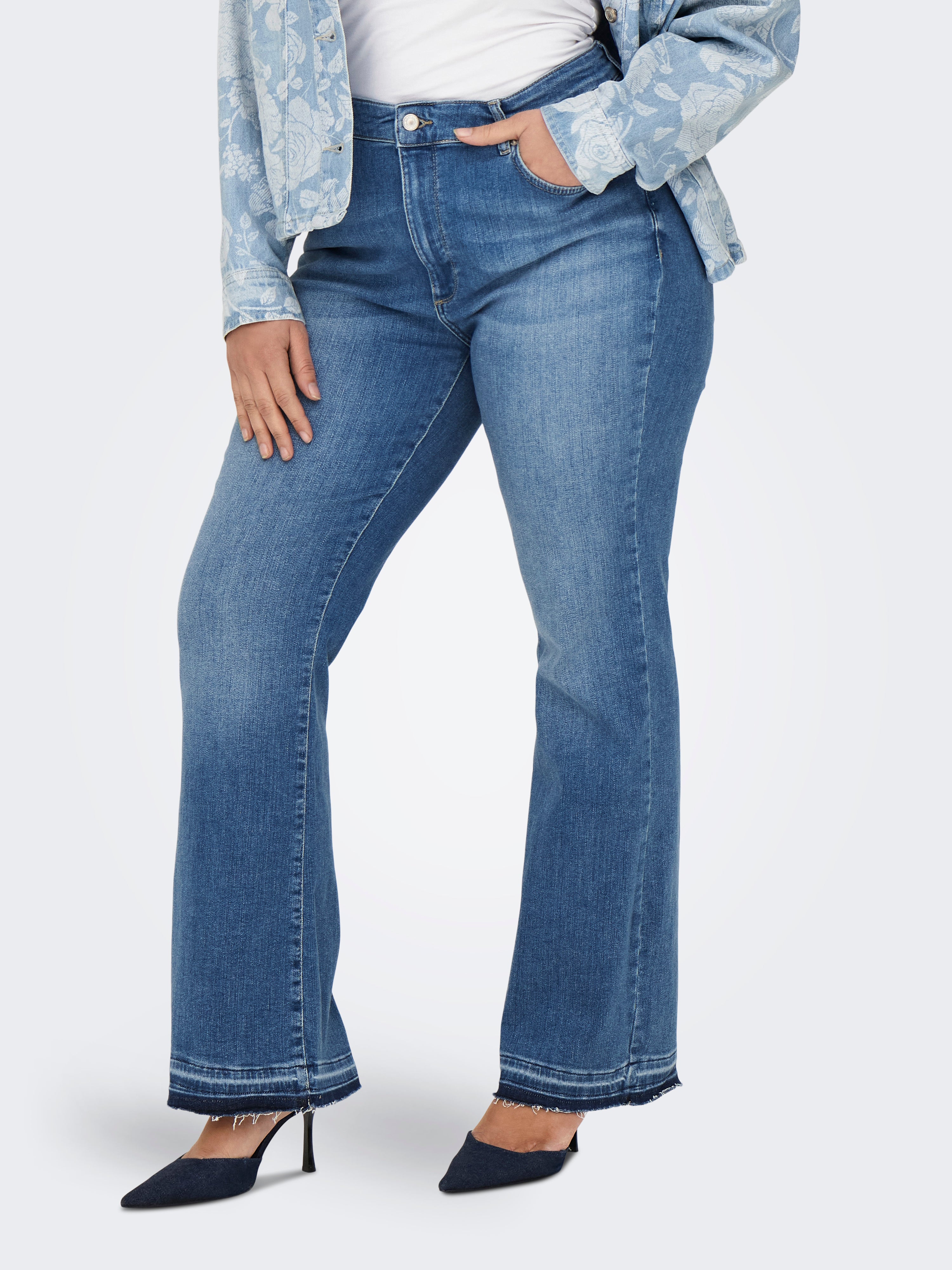 CARINDIA Hohe Taille Ausgestellt Jeans Medium Blue Denim