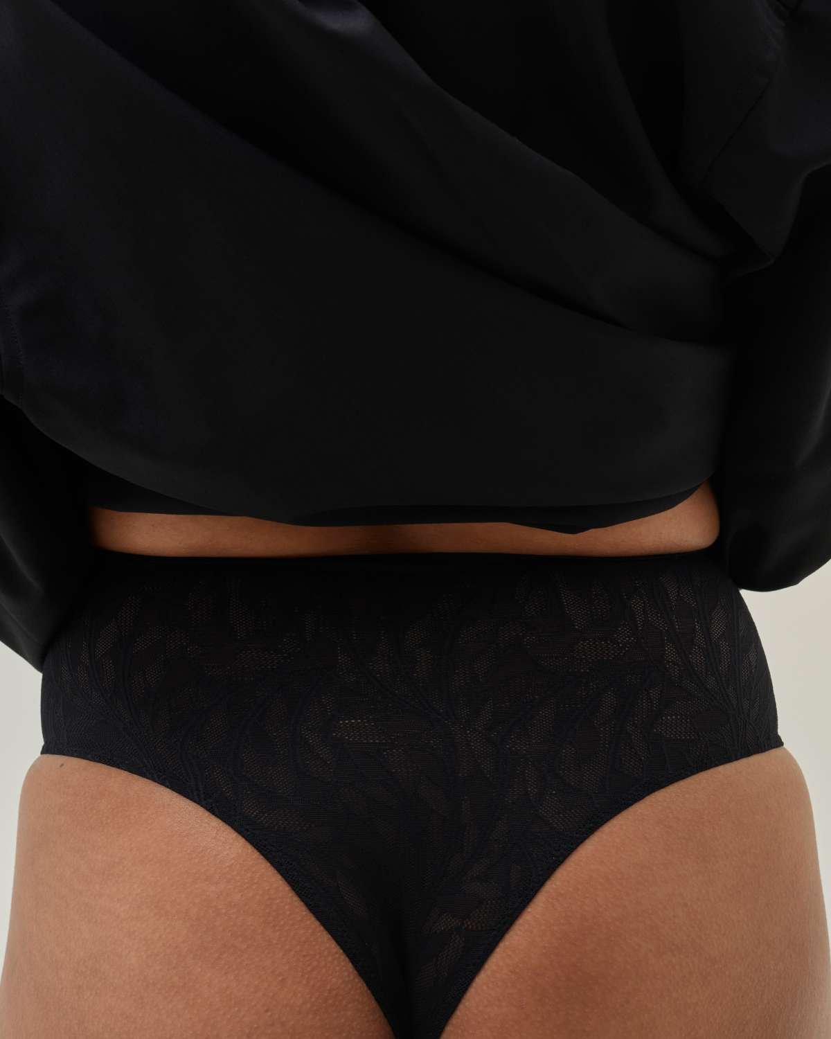 Gravidtruse String Brasiliansk m/ blonder | Lace Maternity Thong