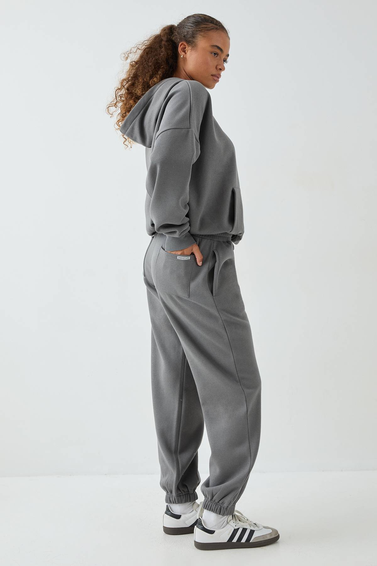 Jogging Oversize à Poignets DSGN Studio