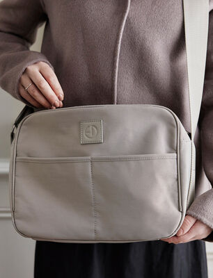 Elodie Cross Body Stelleveske, Moonshell